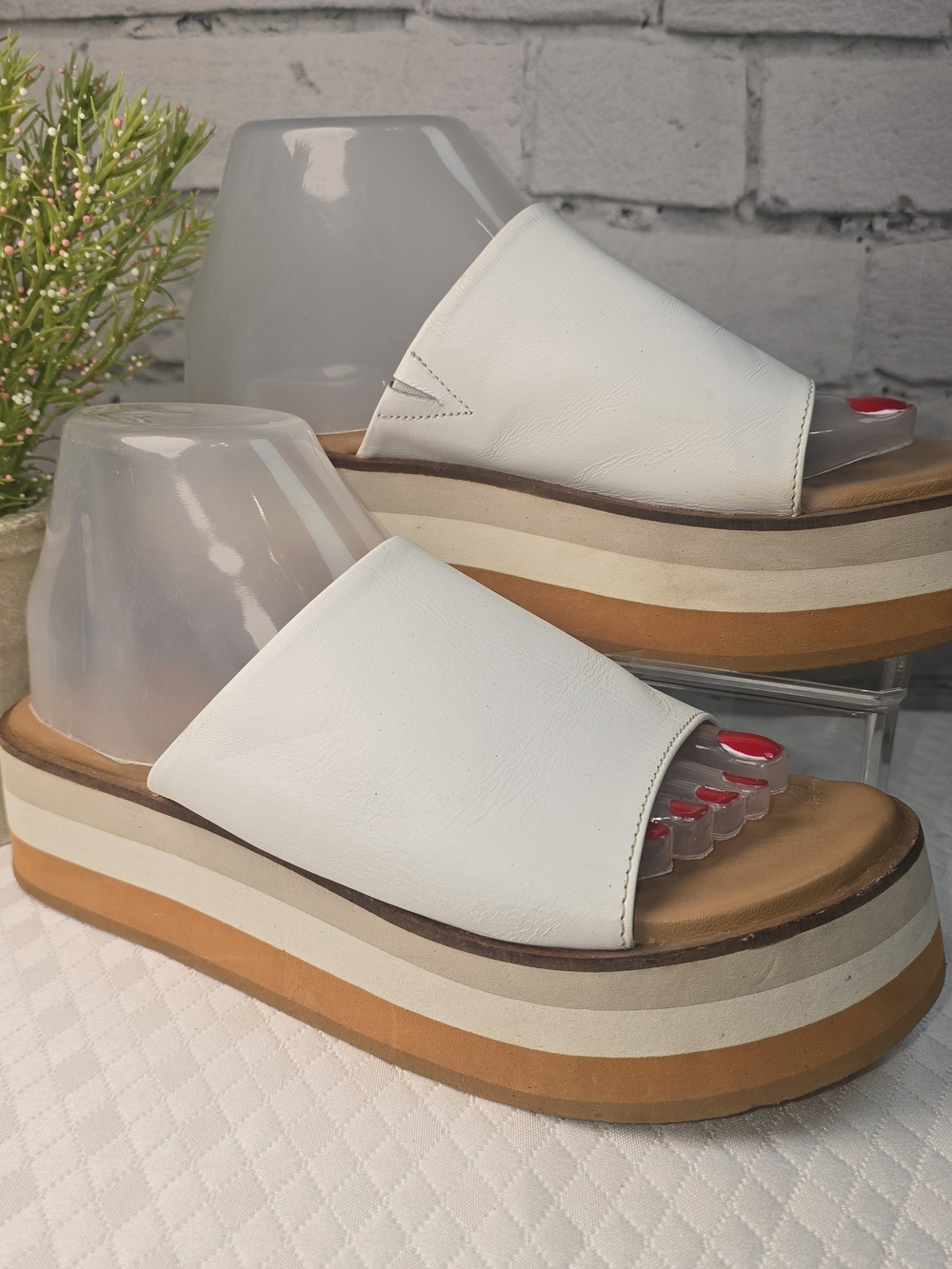 DIBA TRUE WHITE PLATFORM SLIP ON SANDAL LEATHER UPPER SUMMER CHUNKY WOMENS 8.5